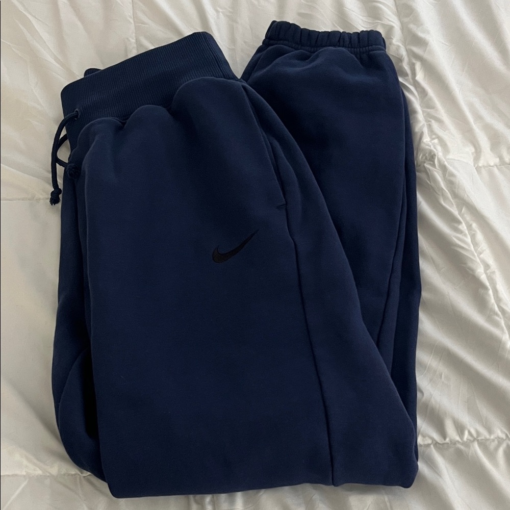 Nike Navy Jogger Sweatpants